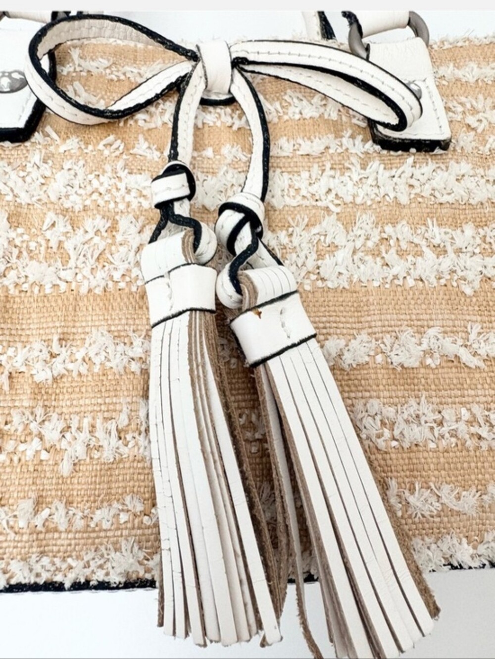 Patricia Nash Angela Ebbw Woven Straw Tote with White Leather Crossbody/ Satchel - Picture 4 of 5